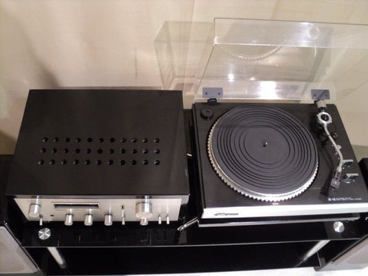 AMPLIFICADOR TOCADISCOS