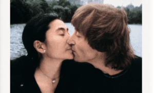 PORTADA DOUBLE FANTASY