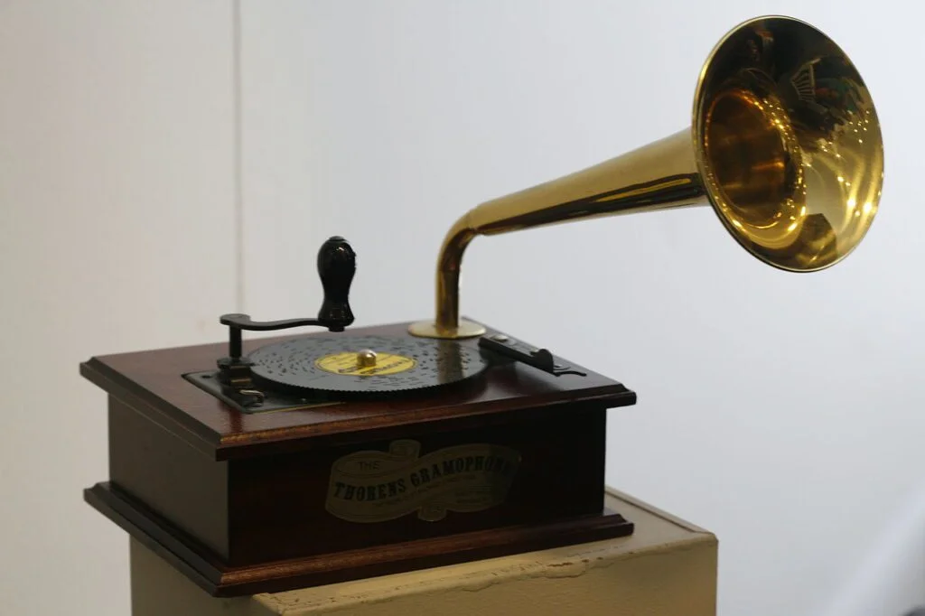 gramofono thorens 